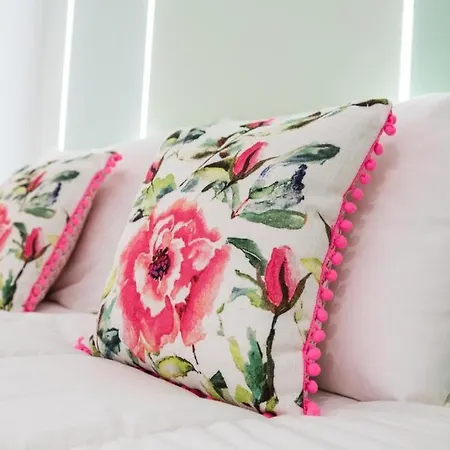 Tulip, Nilie Hospitality Mgmt Apartment *